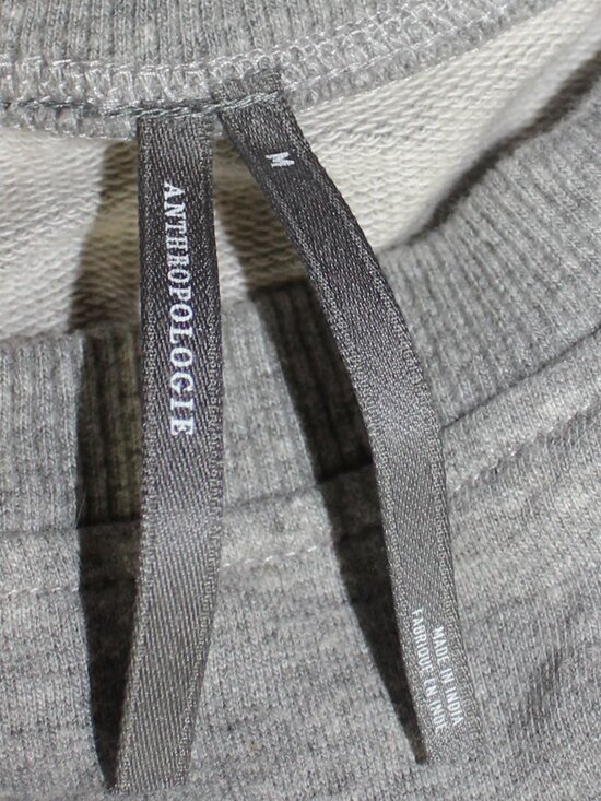 By Anthropologie Velvet Appliqué Sweatshirt  embroidery Pullover styling size M - Picture 6 of 9